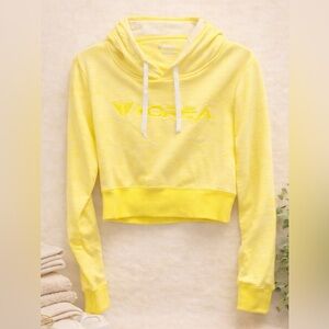 Korsa cropped Light Yellow Women's Hoodie Sweater